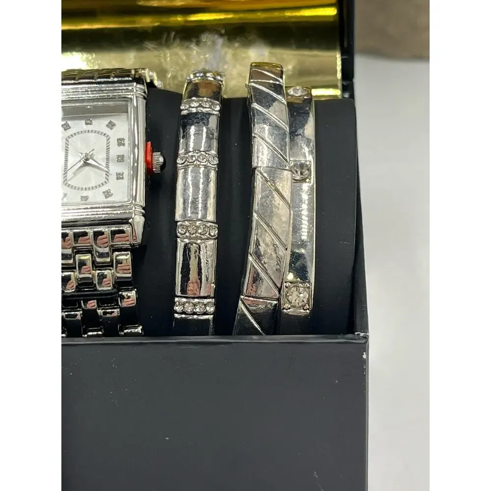 Adrienne Vittadini Watch‎ and Three BangleS Bracelet Set Gift Box New